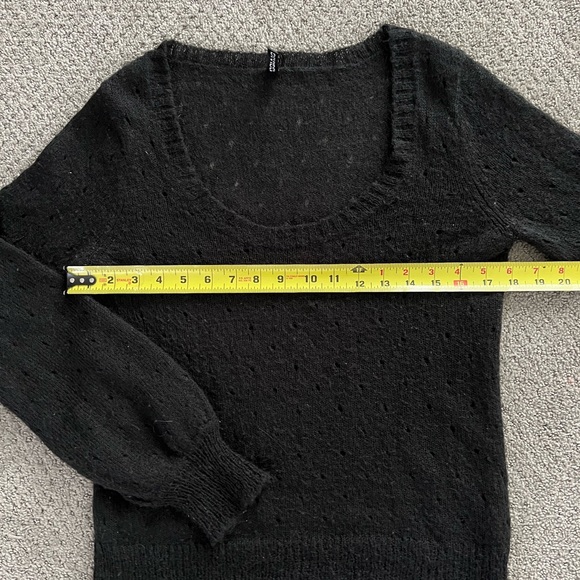 Divided H&M - Beautiful Mohair Blend Scoop Neck Sweater - Picture 7 of 9